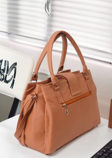 Women's stylish hand bag