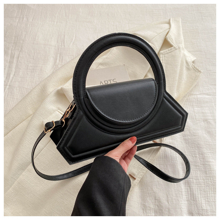 High Texture bag 2025 New versatile retro small square bag versatile women's messenger bag personalized women's bag wholesale