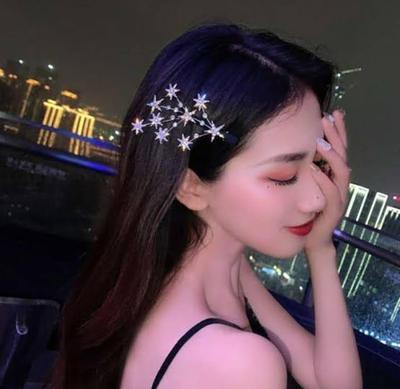 Vintage Design Gold Plated Rhinestone Hair Pin
